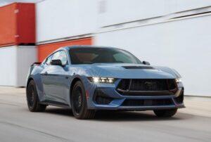 Ford Mustang 2024 chính thức “xuất đầu lộ diện”: Nội thất nâng cấp toàn diện 4